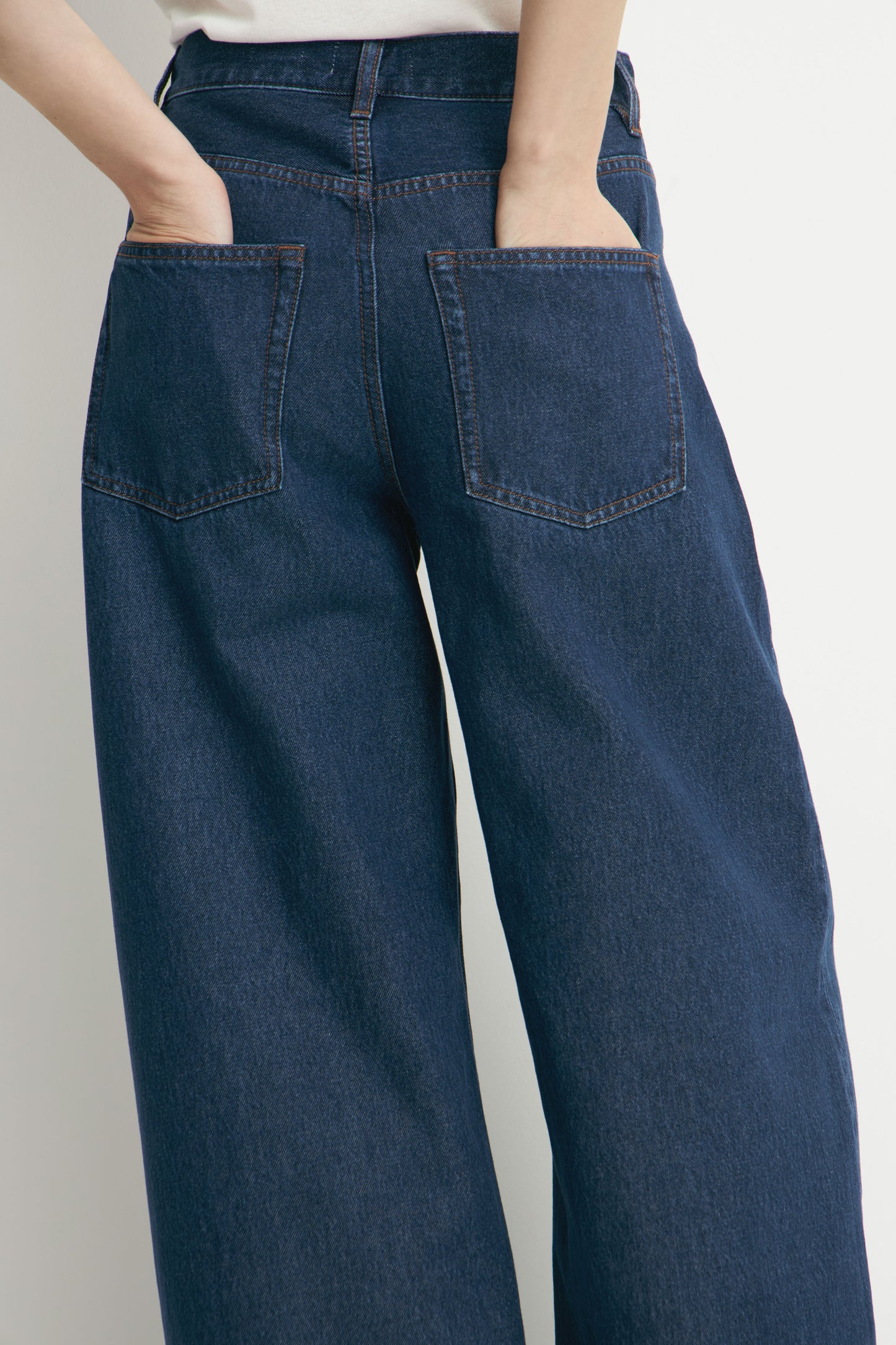 DENIM BLUE