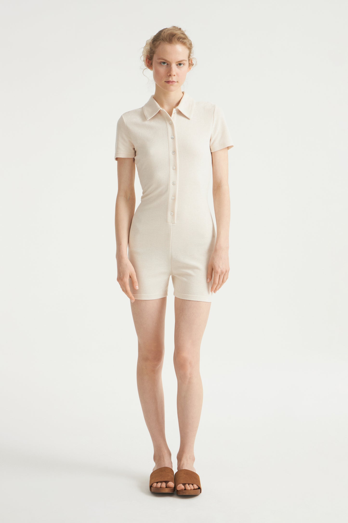LIGHT BEIGE