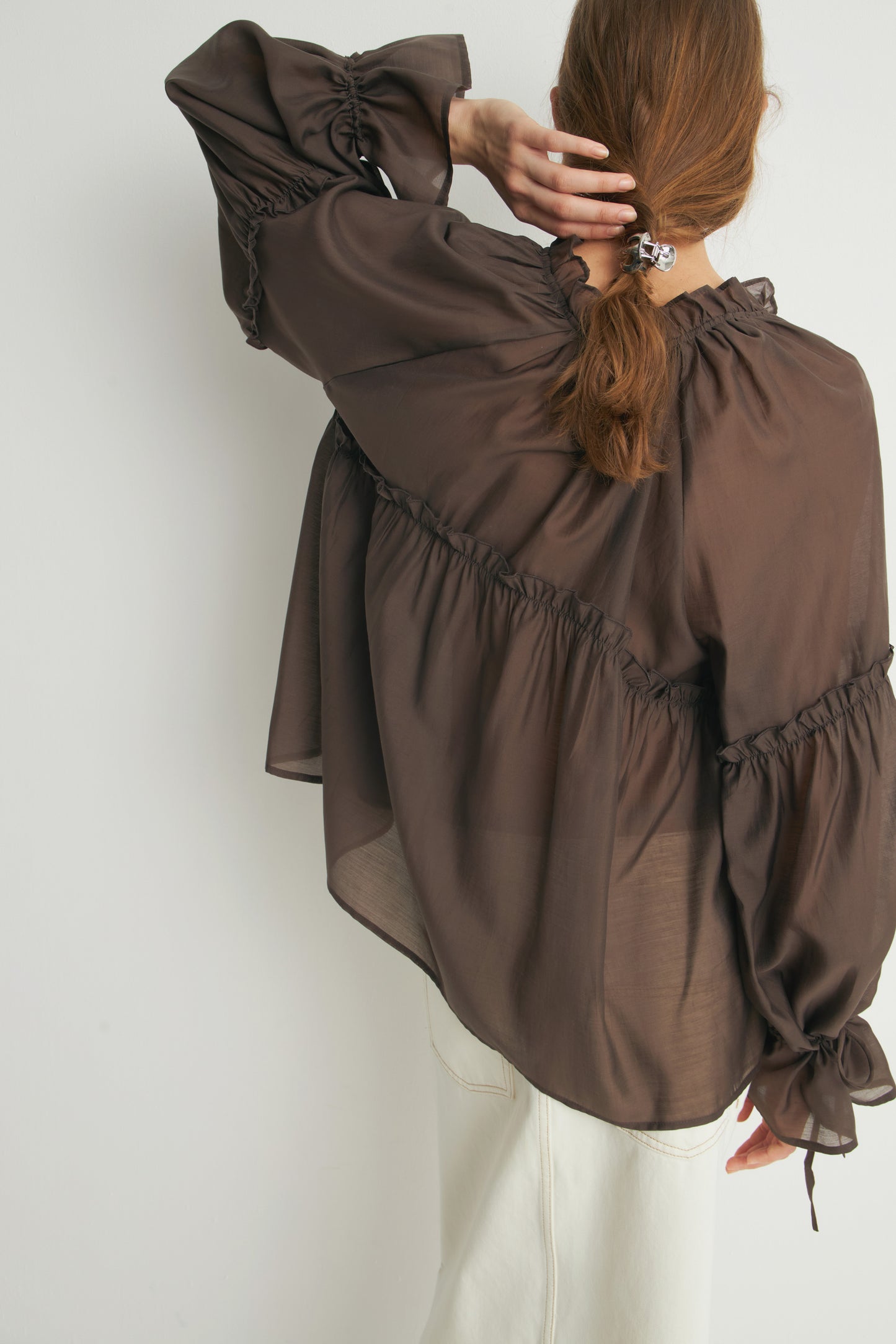 DARK BROWN