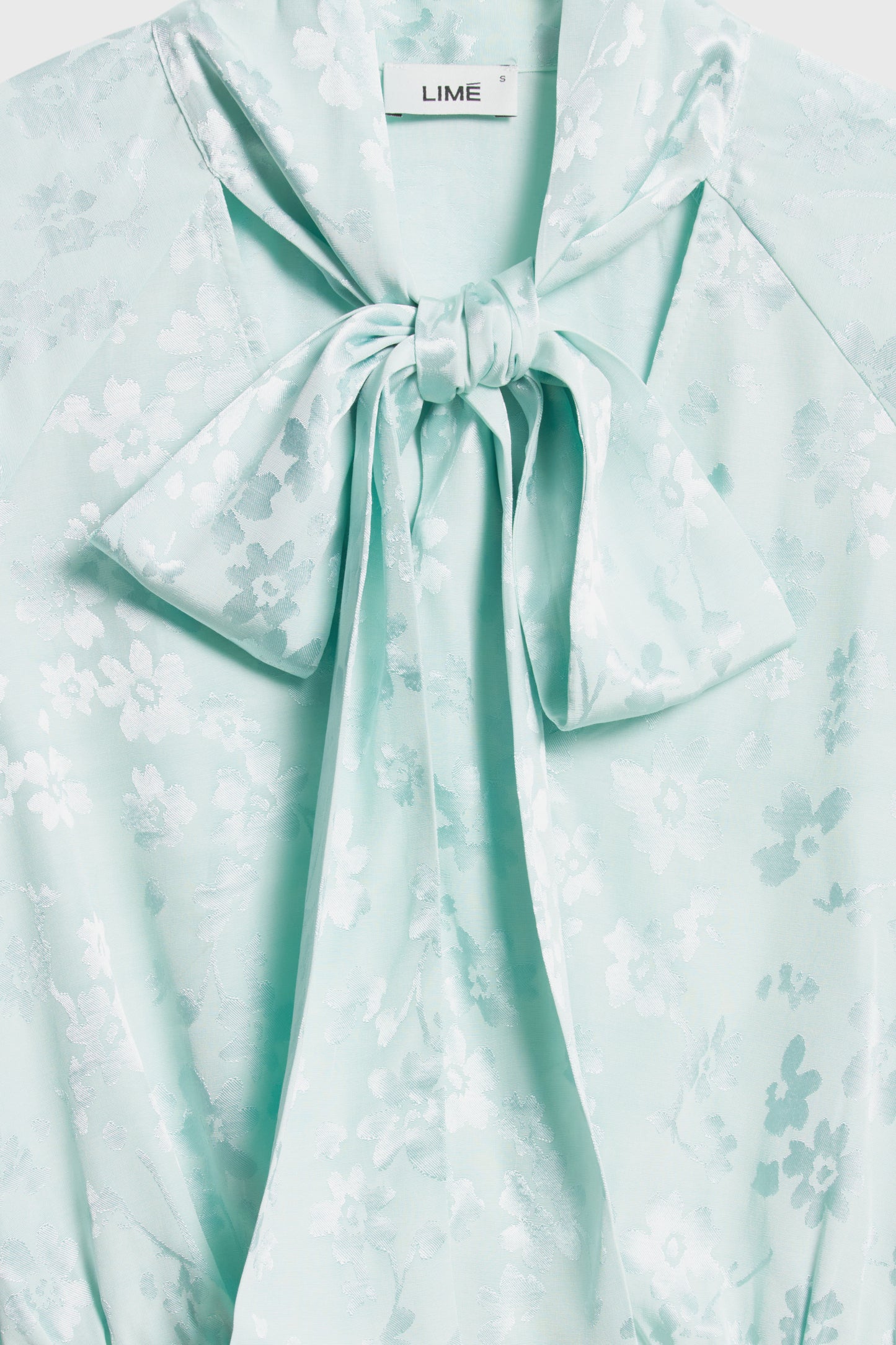 LIGHT GREEN