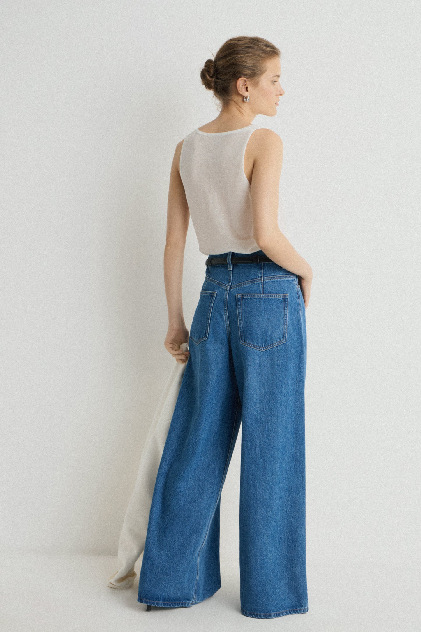 DENIM BLUE
