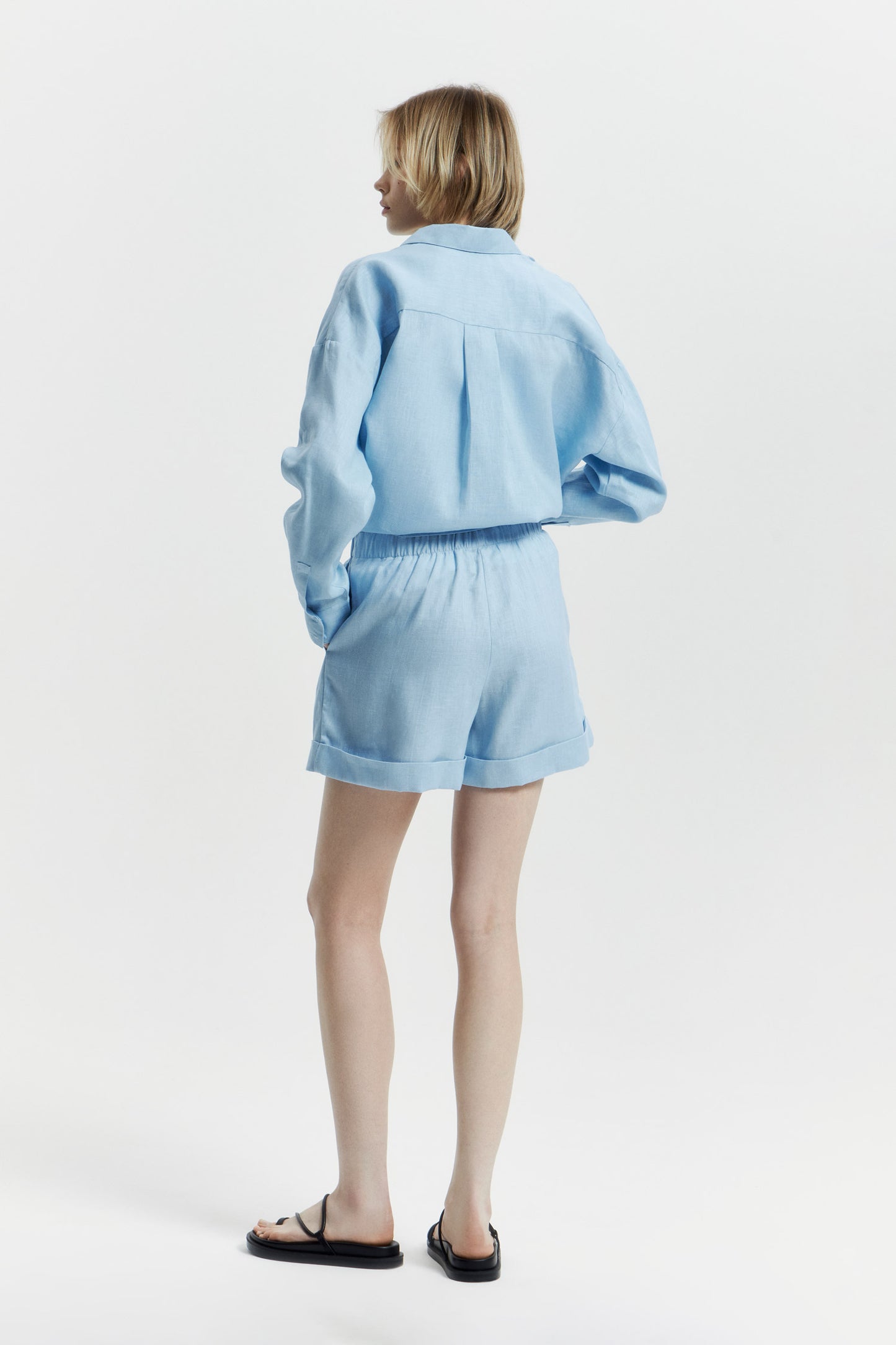 LIGHT BLUE