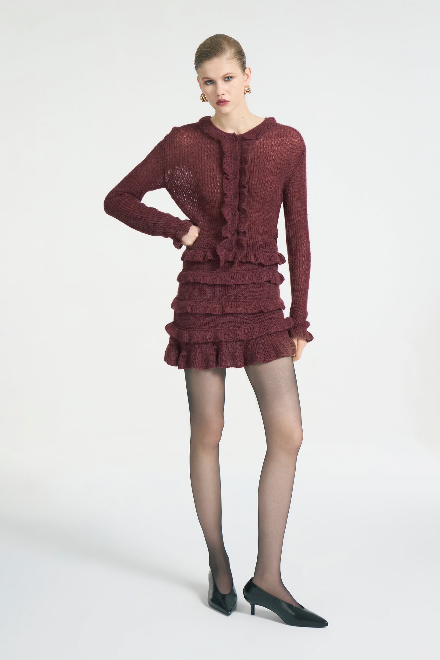 MAROON