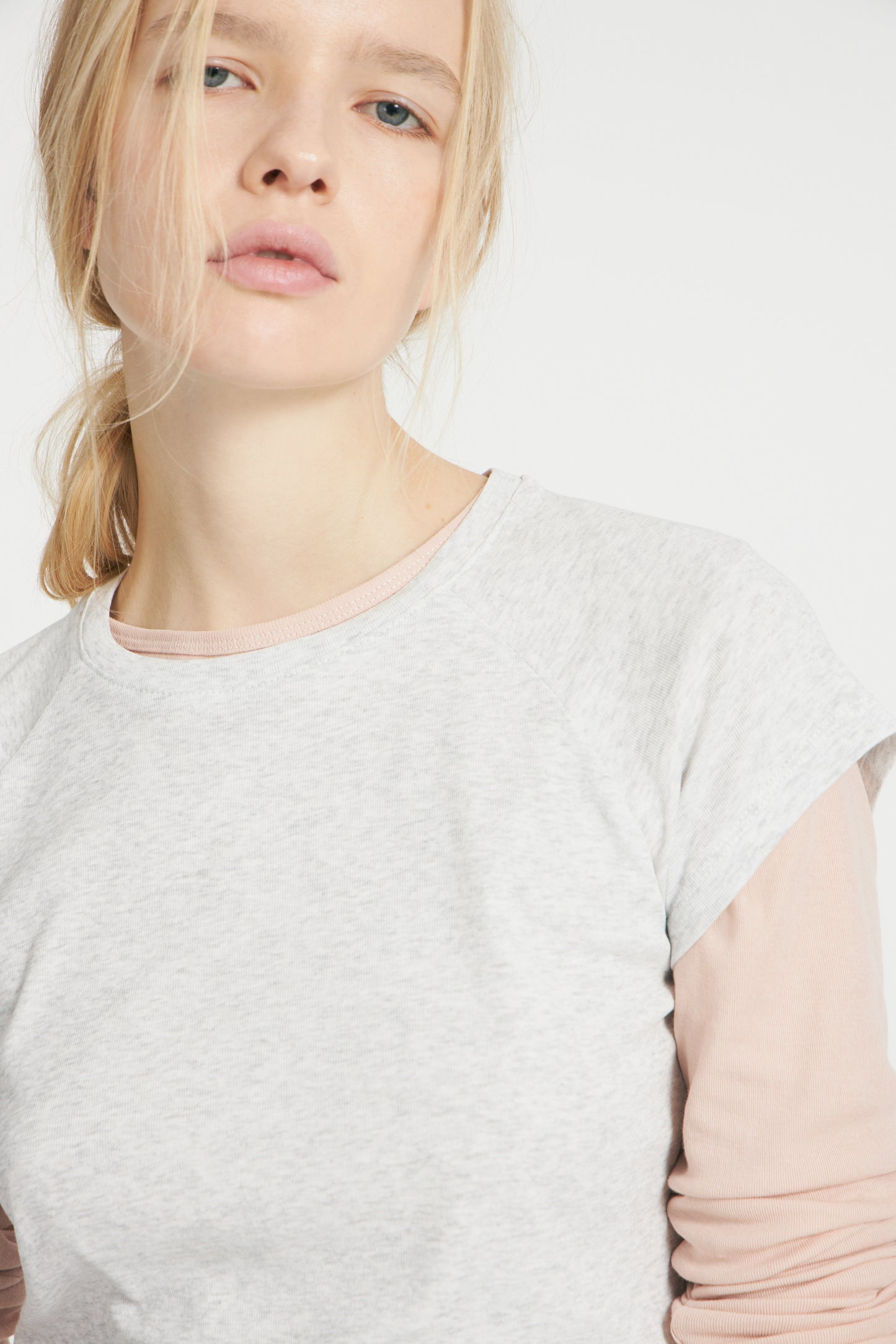 LIGHT GREY MELANGE