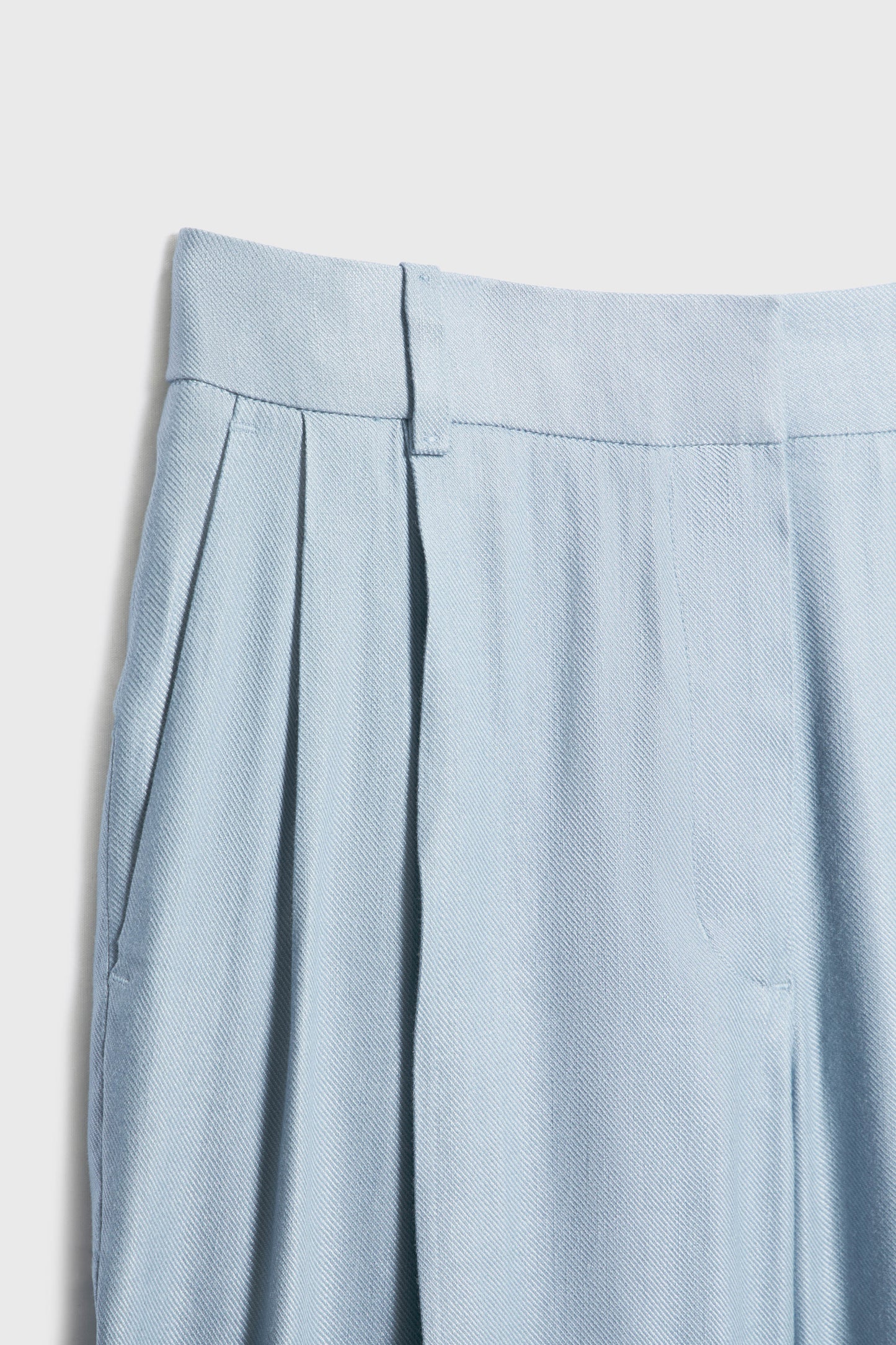 GREY BLUE