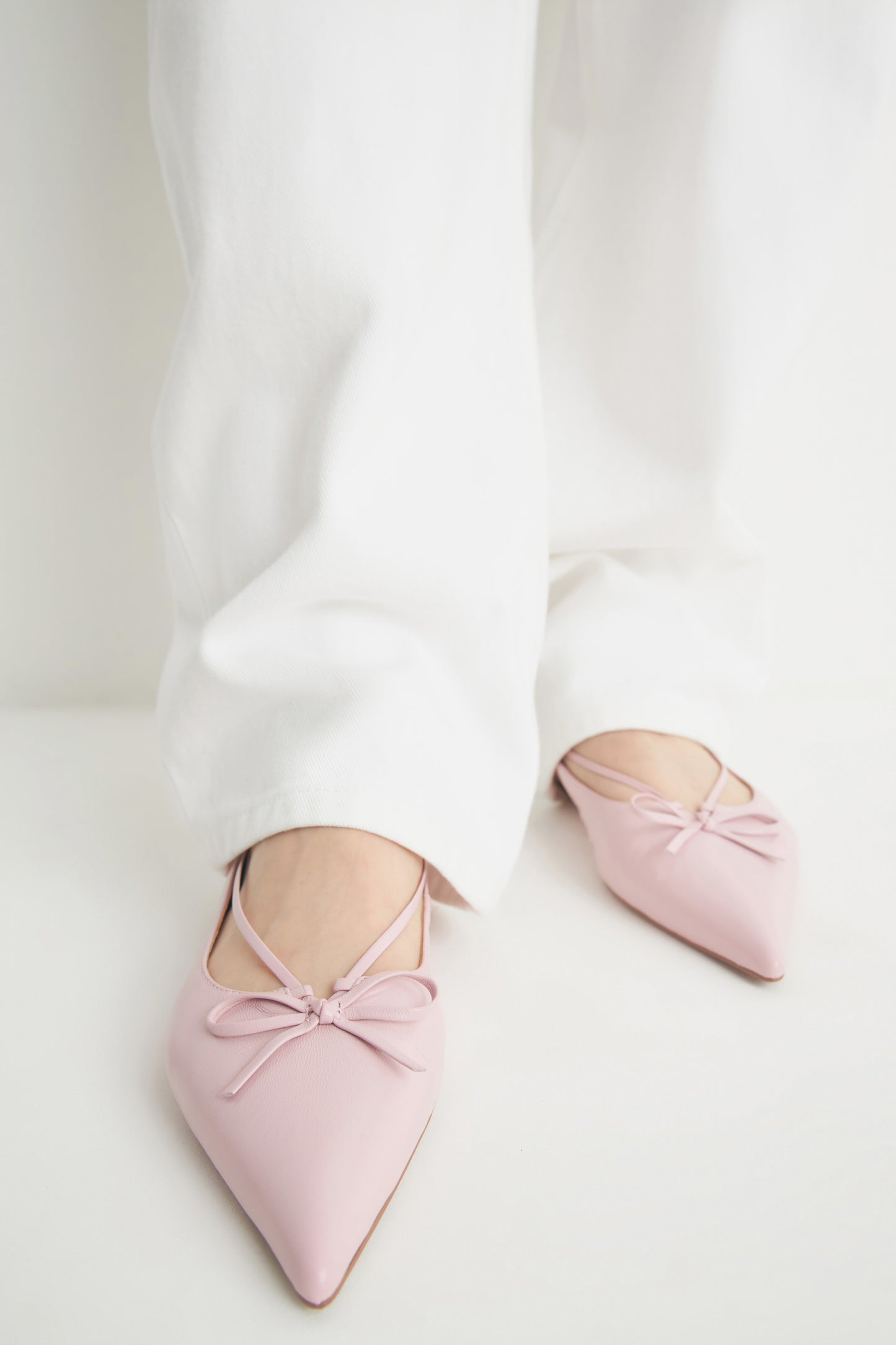 LIGHT LILAC