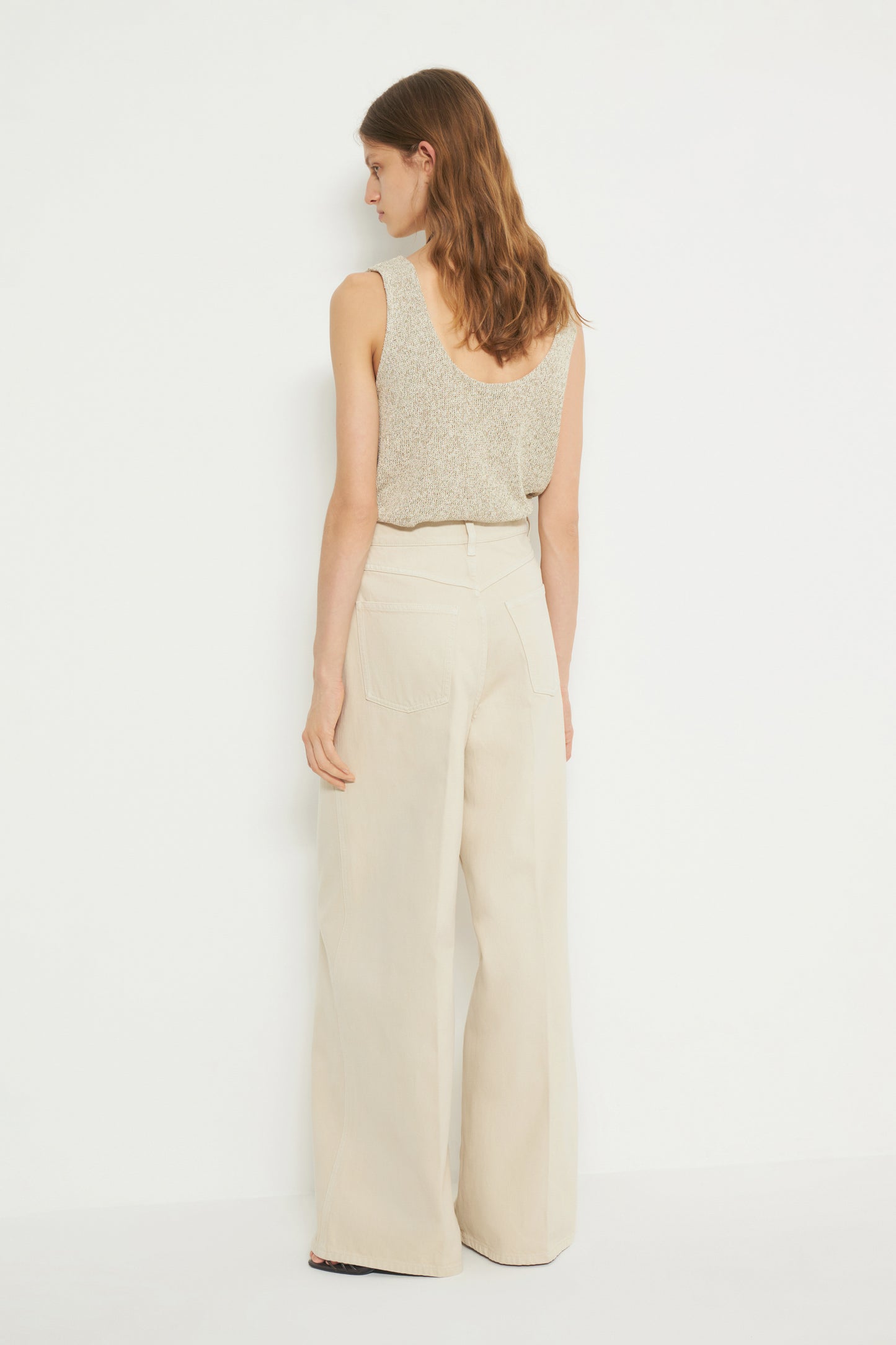 POWDER BEIGE