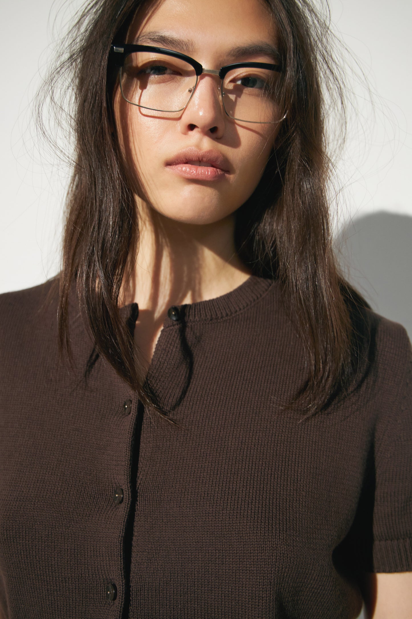 DARK BROWN