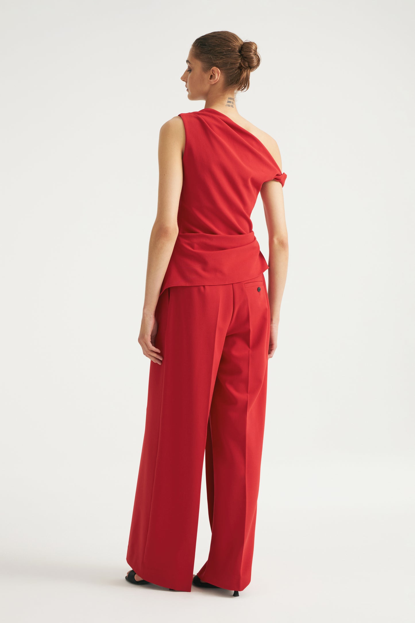 DARK RED