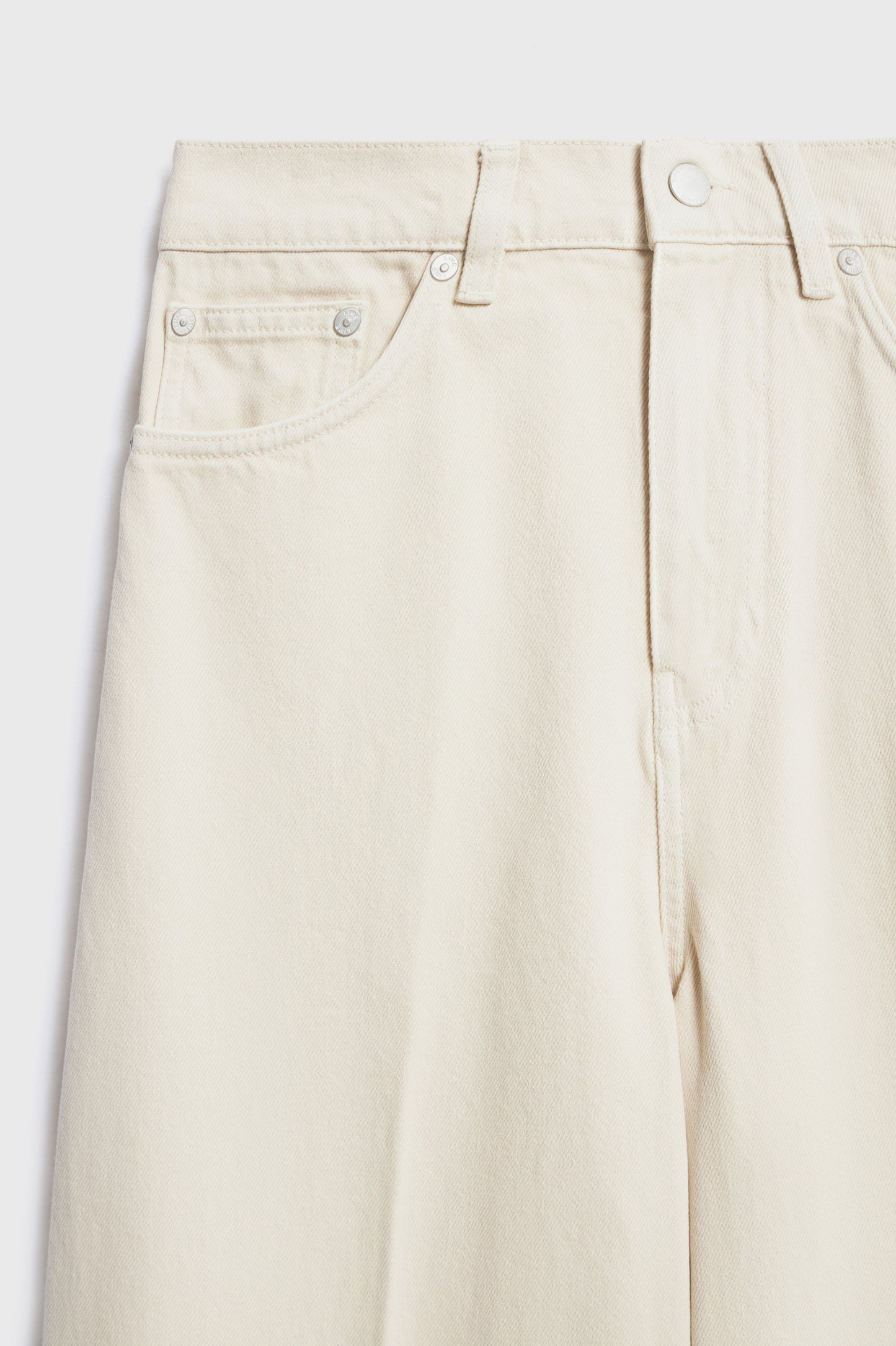 POWDER BEIGE