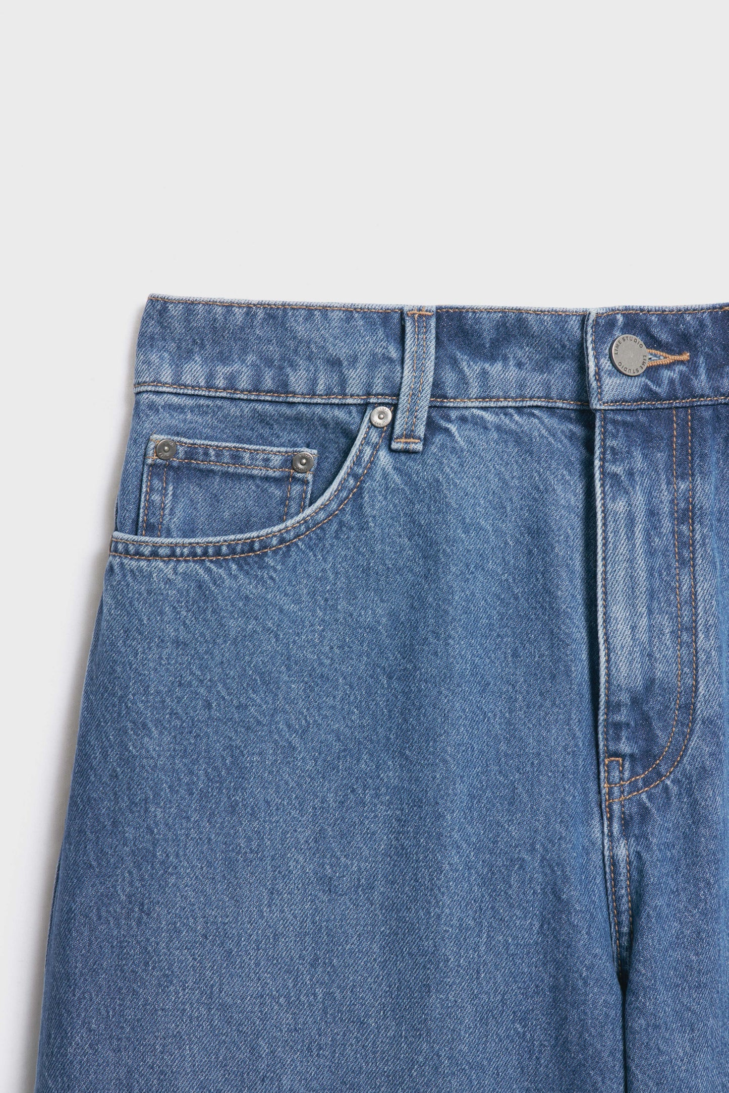 DENIM BLUE