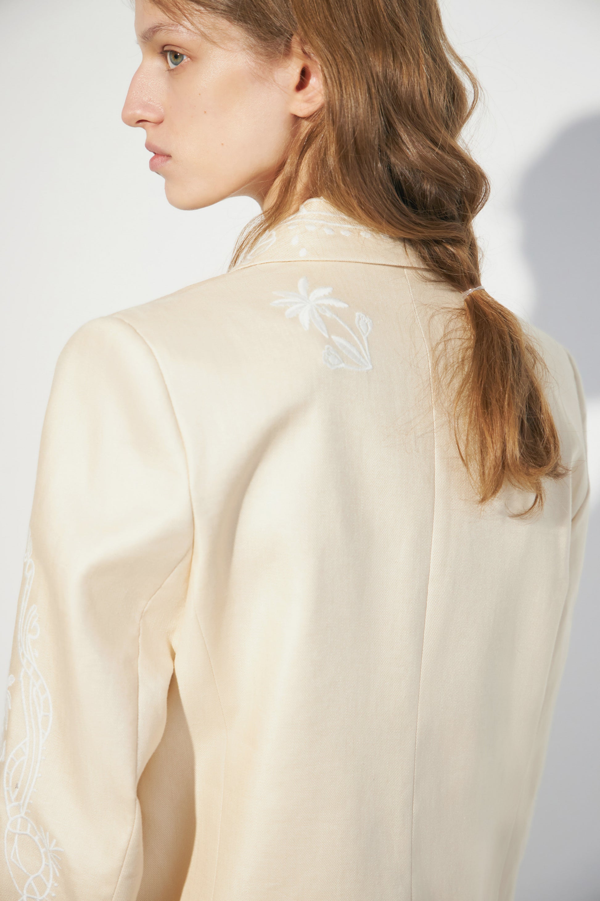 POWDER BEIGE