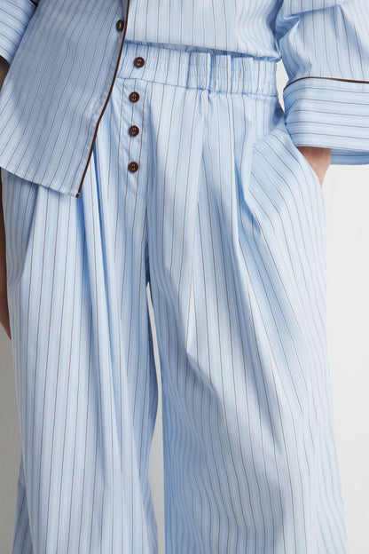 BLUE/WHITE