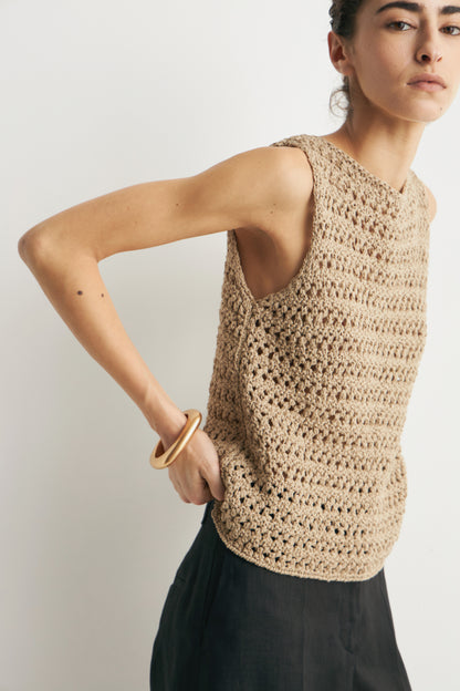 LIGHT BEIGE