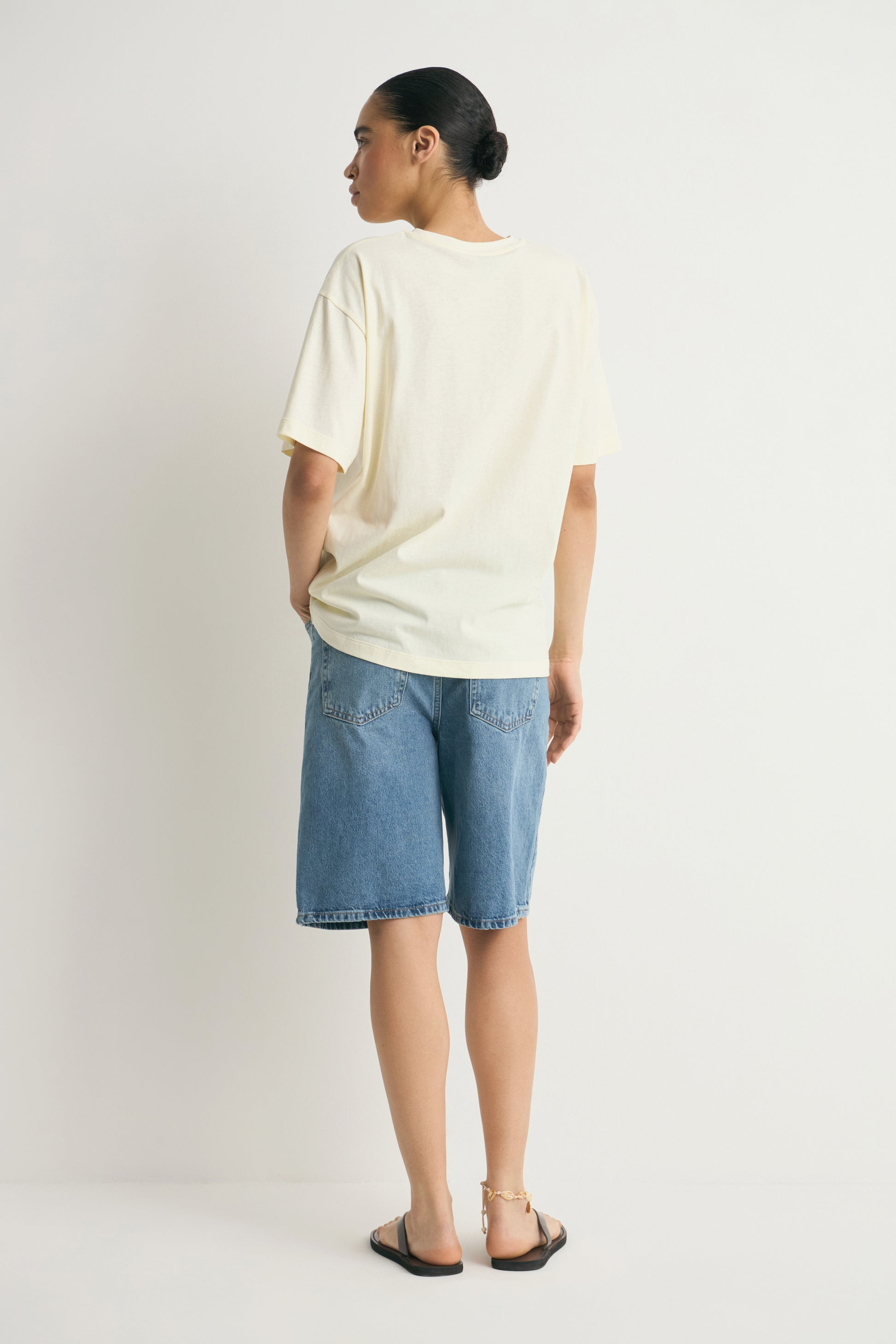 LIGHT YELLOW