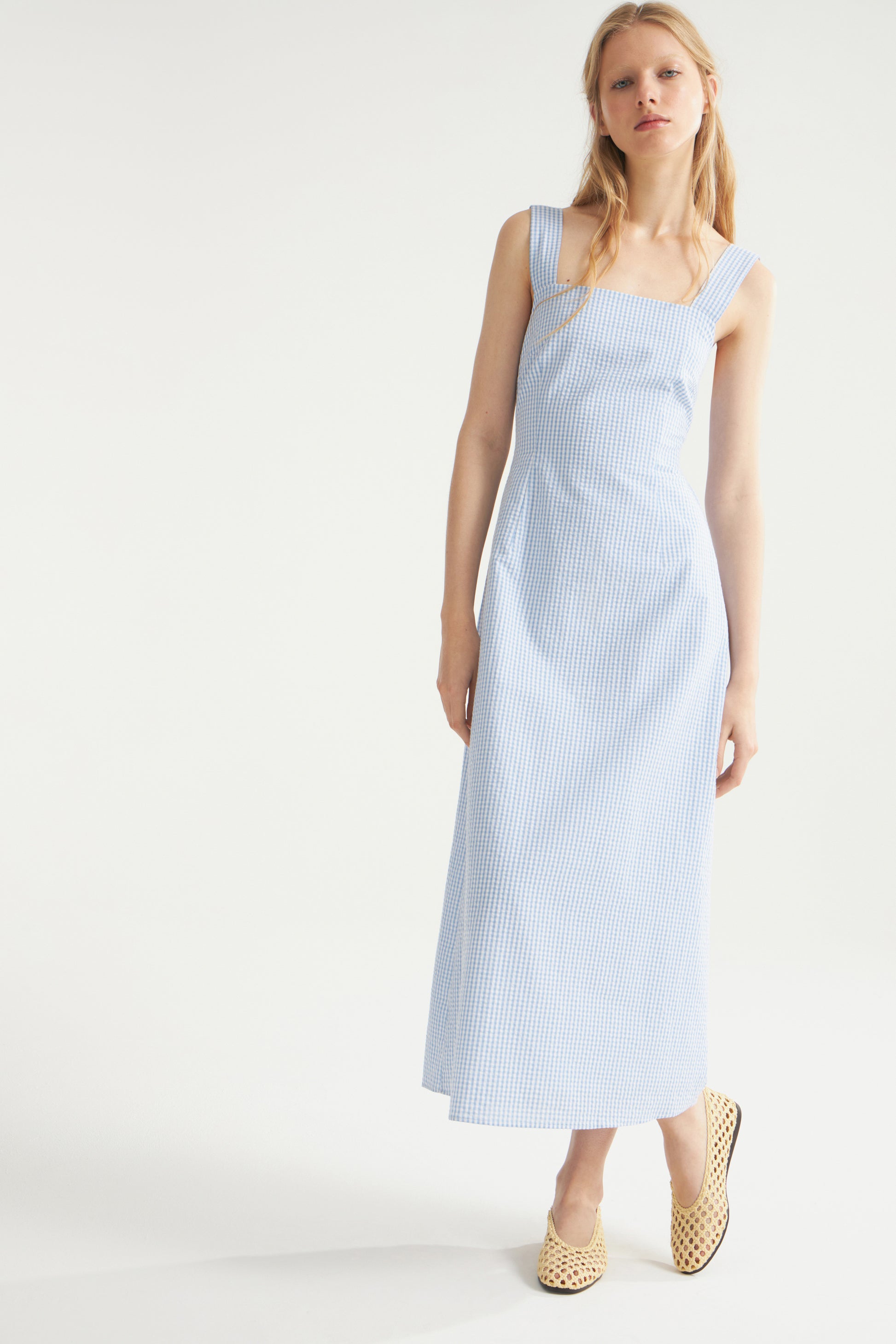 WHITE/BLUE