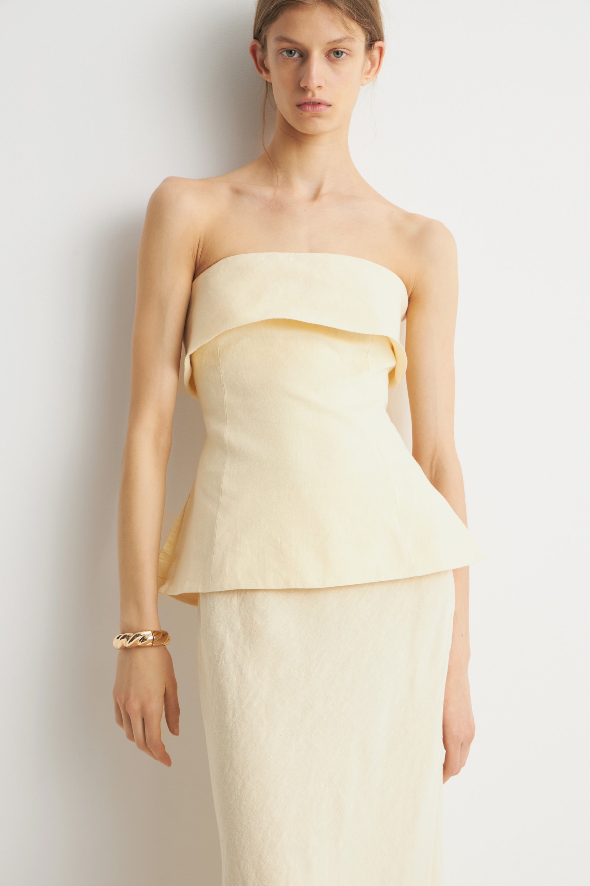 LIGHT YELLOW