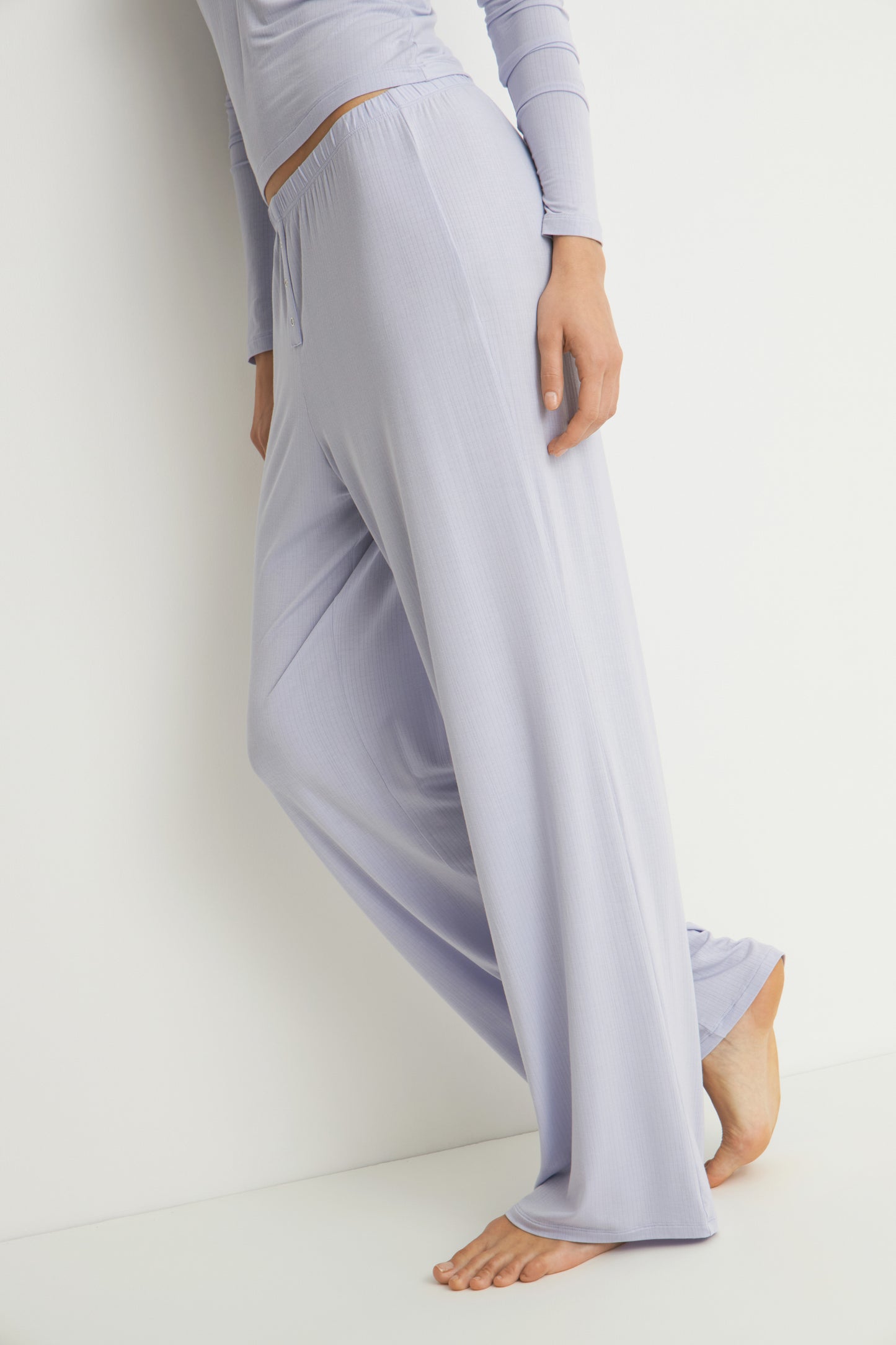 TAUPE LILAC