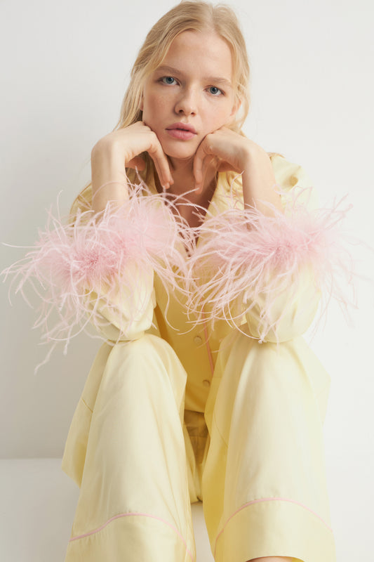 LIGHT YELLOW