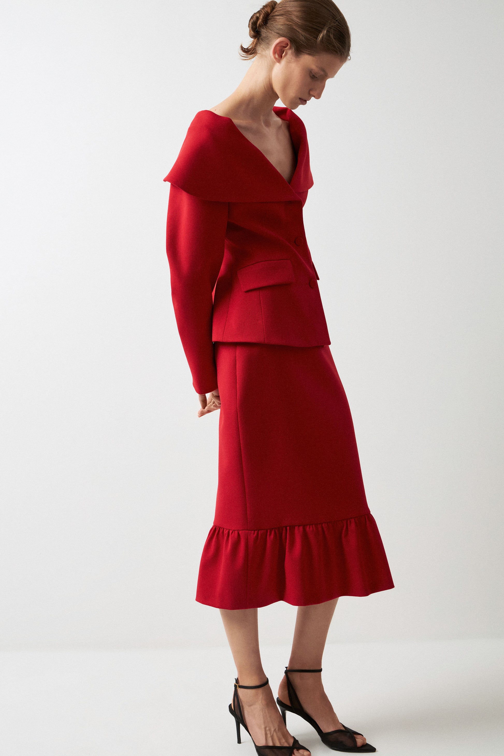 DARK RED