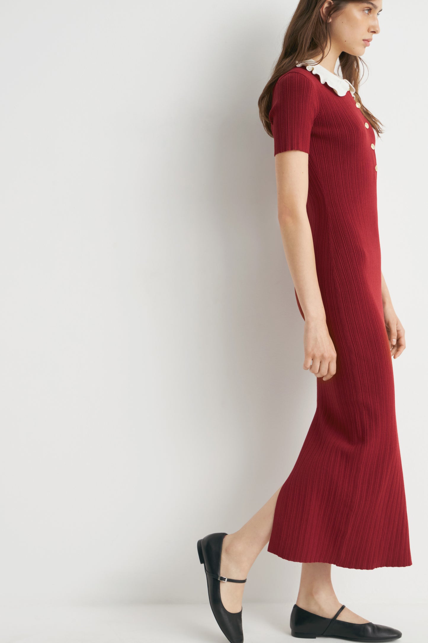DARK RED