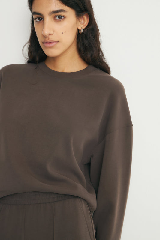 DARK BROWN