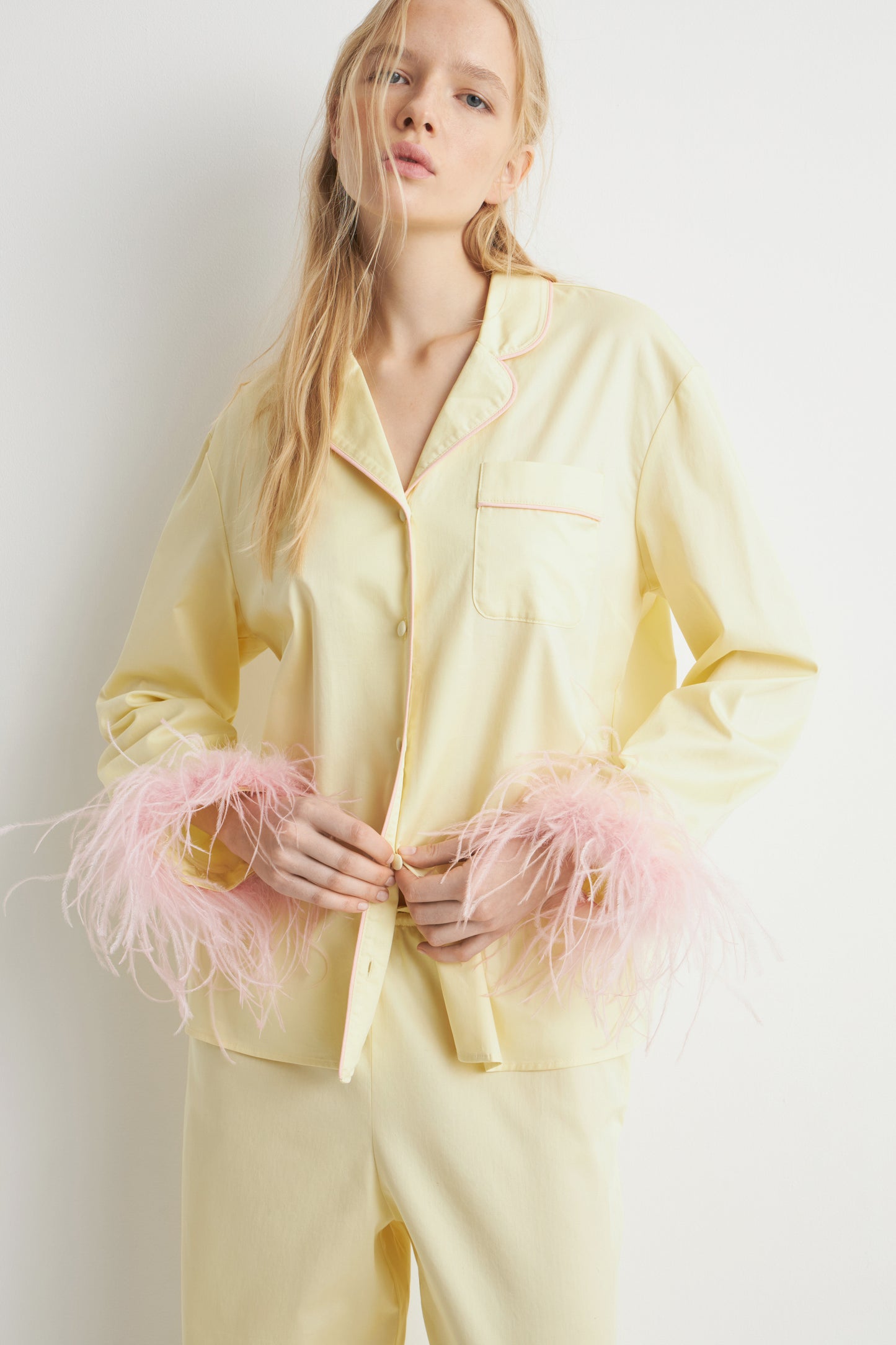 LIGHT YELLOW