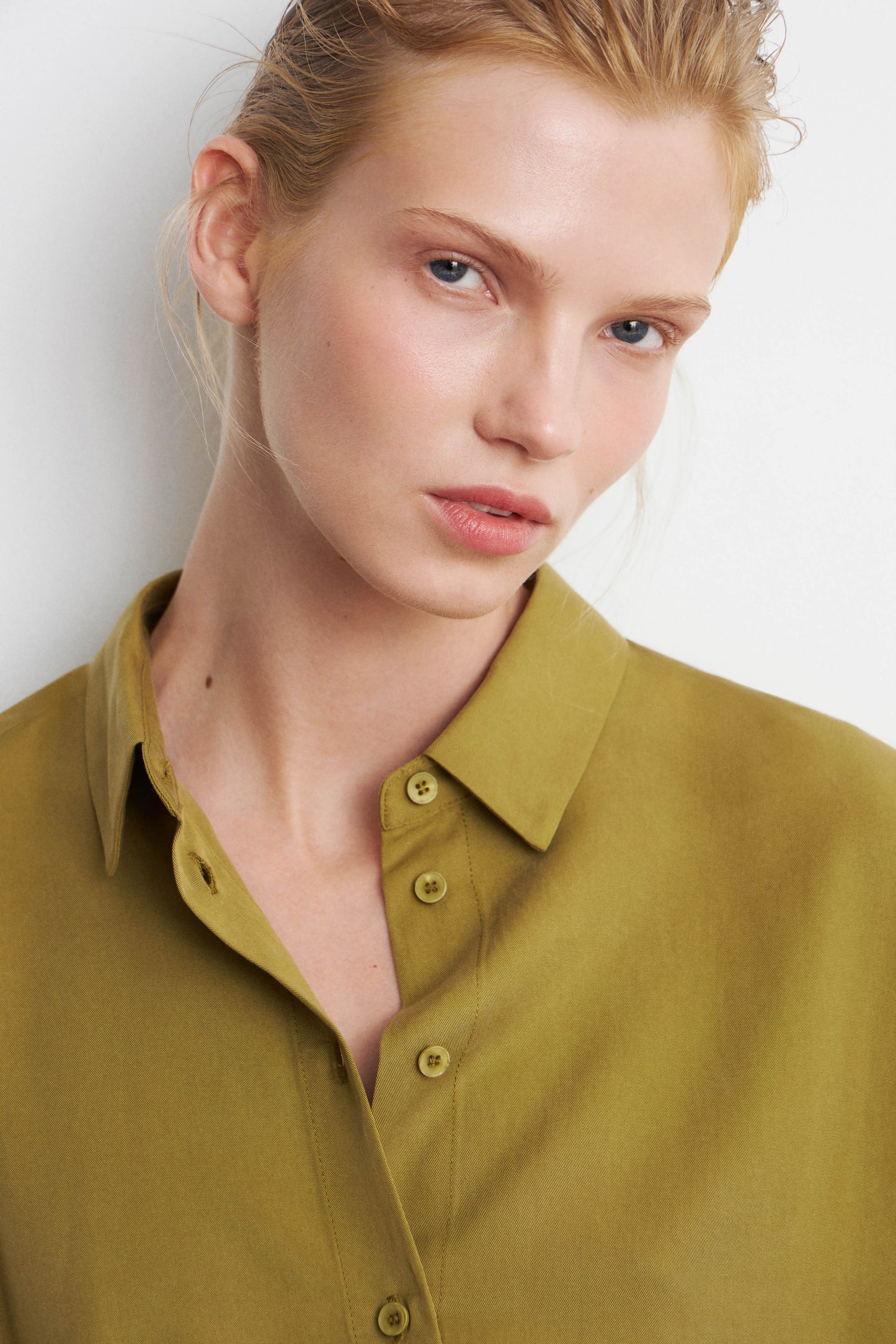 LIGHT KHAKI
