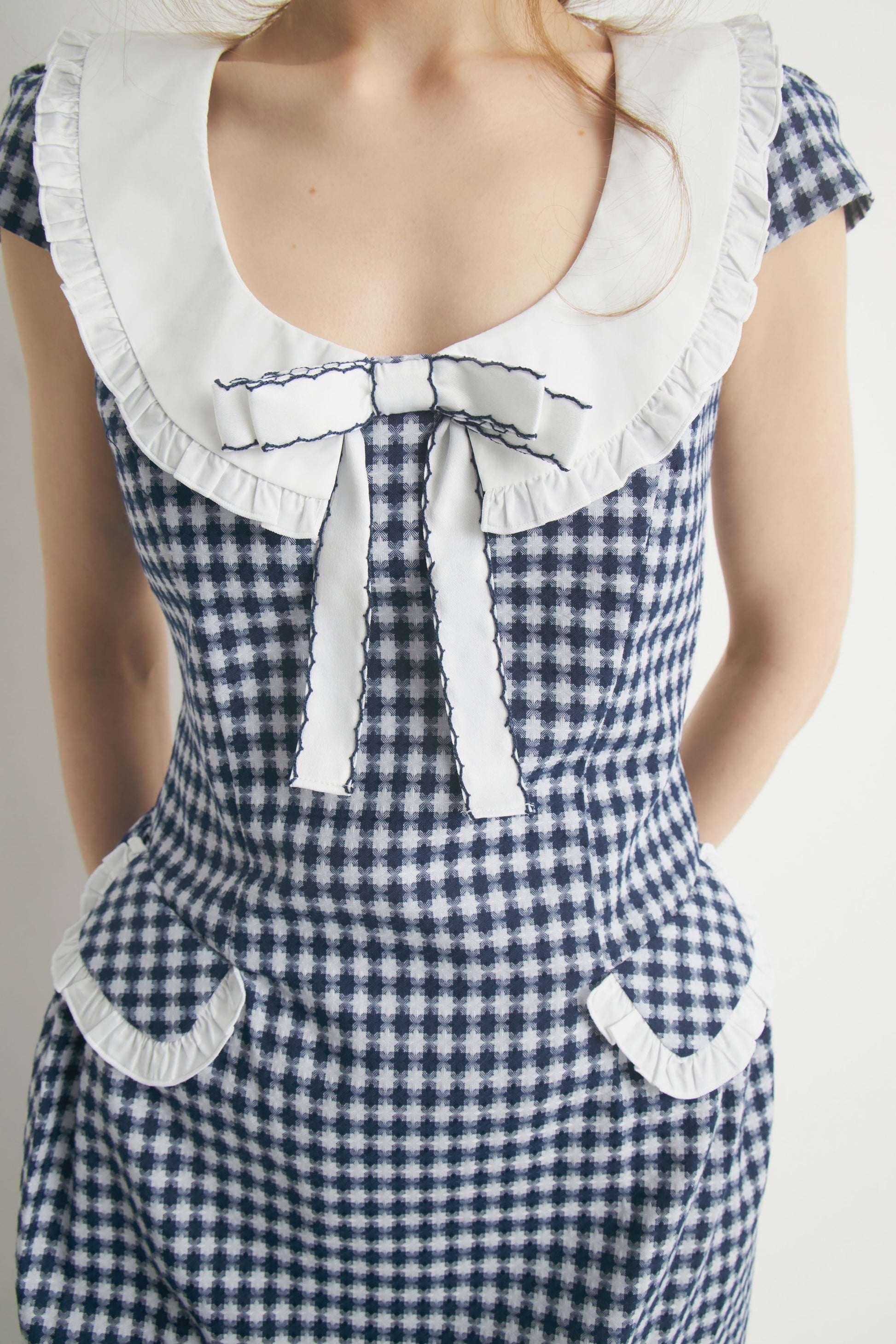 DARK BLUE/WHITE