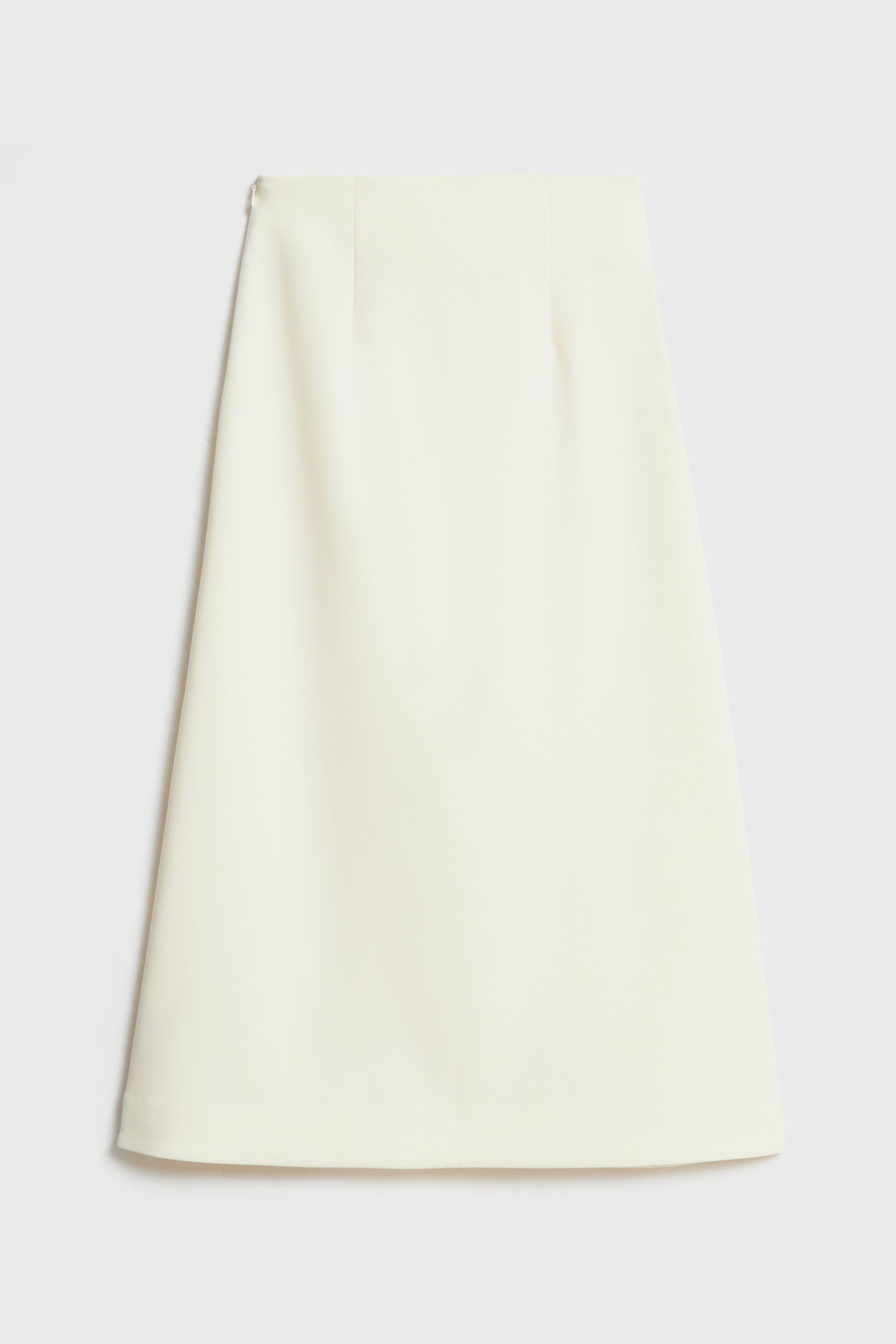 LIGHT YELLOW