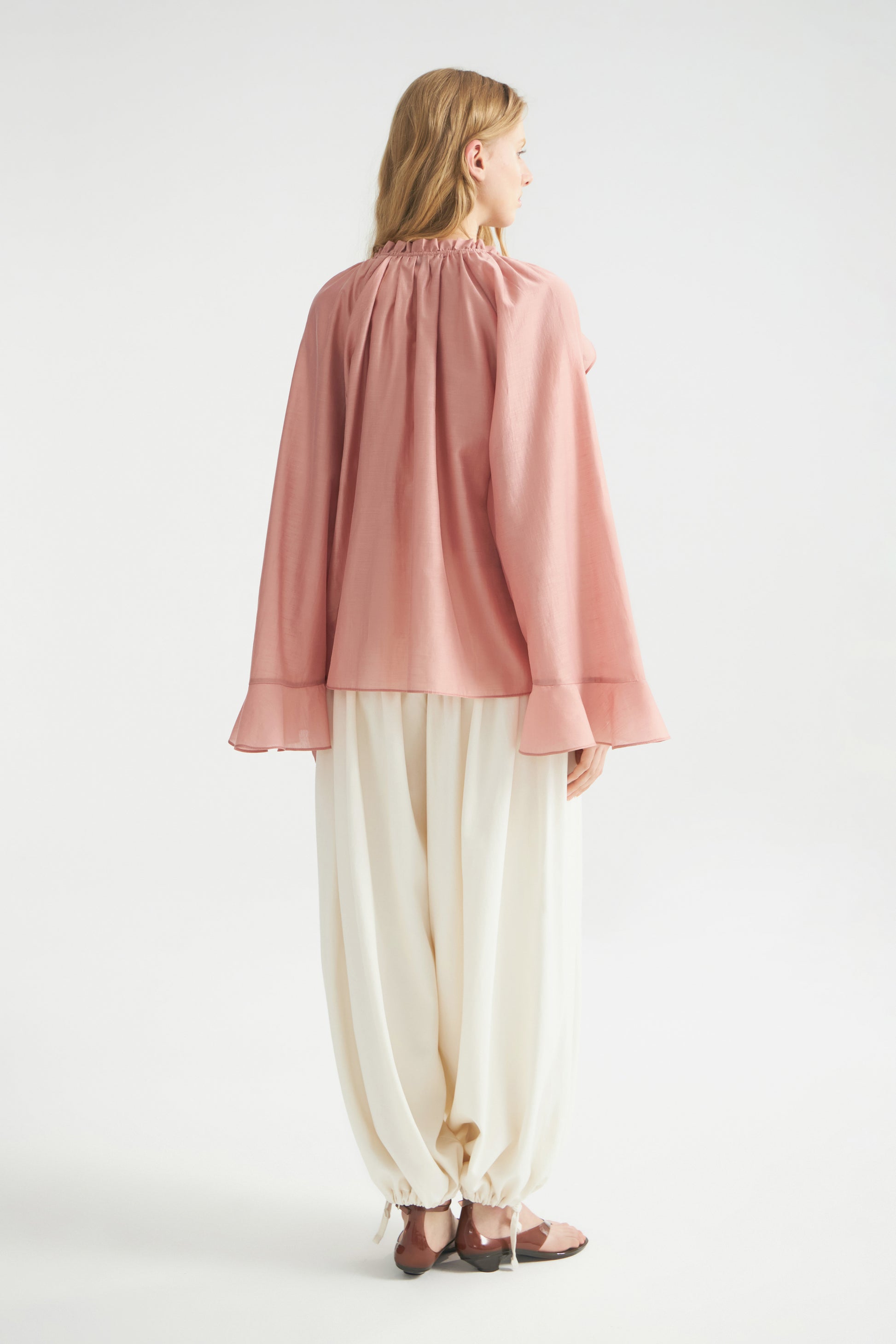 NUDE PINK