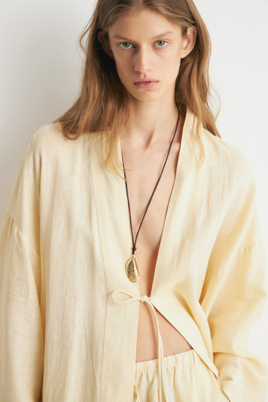 LIGHT YELLOW