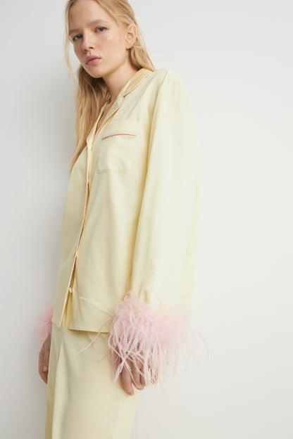 LIGHT YELLOW