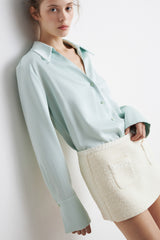 LIGHT GREEN