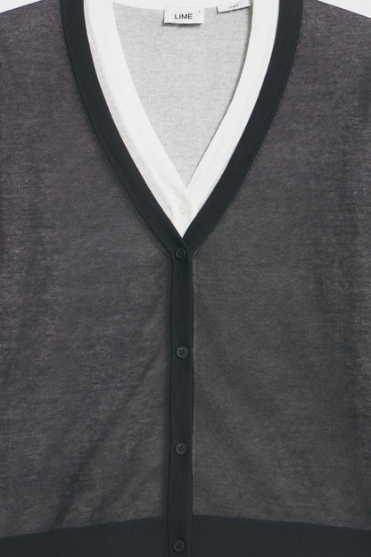 BLACK/WHITE