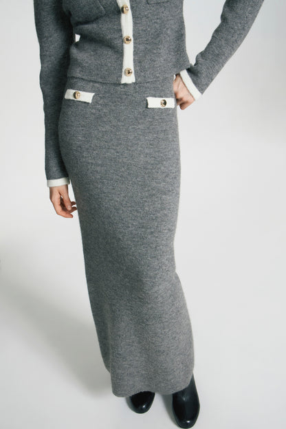 GREY/WHITE