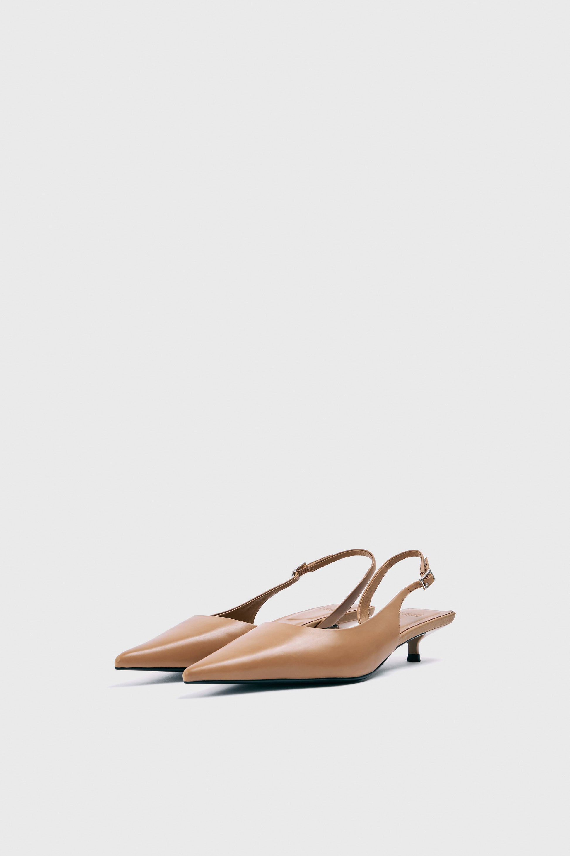 NUDE BEIGE