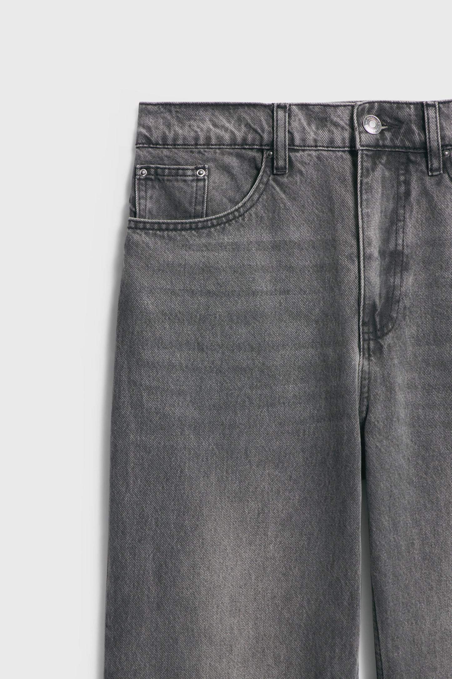 WASHED BLACK