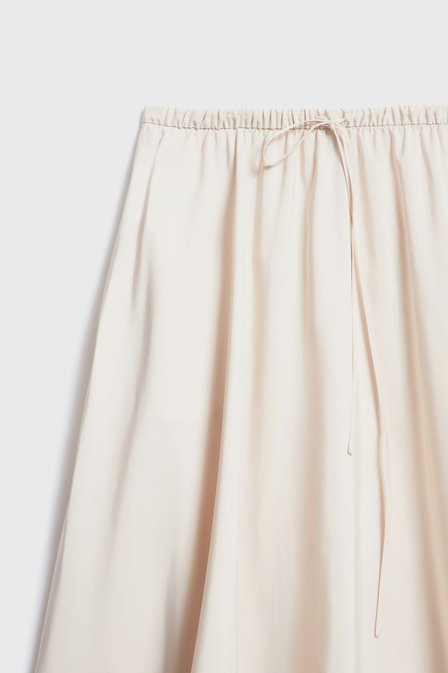 LIGHT BEIGE
