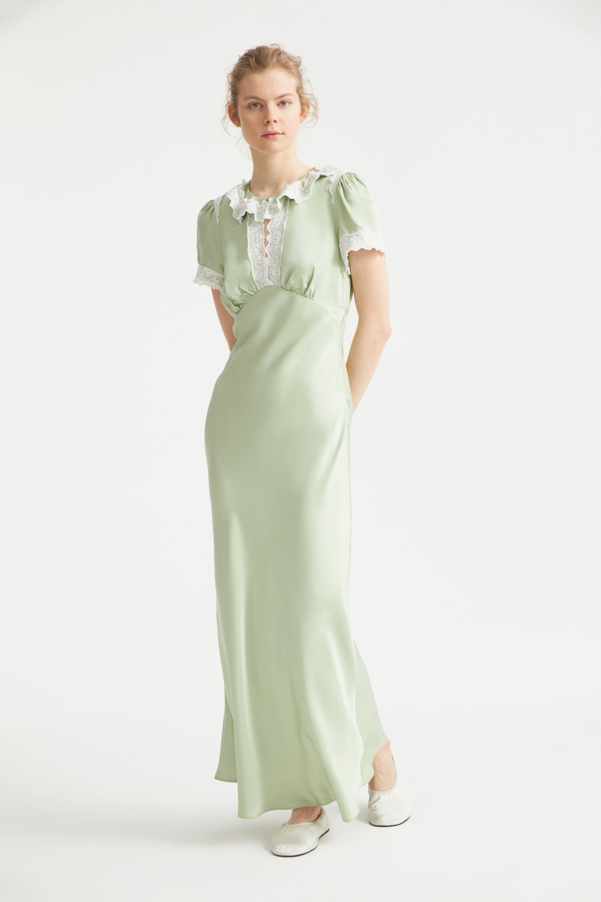 MINERAL GREEN