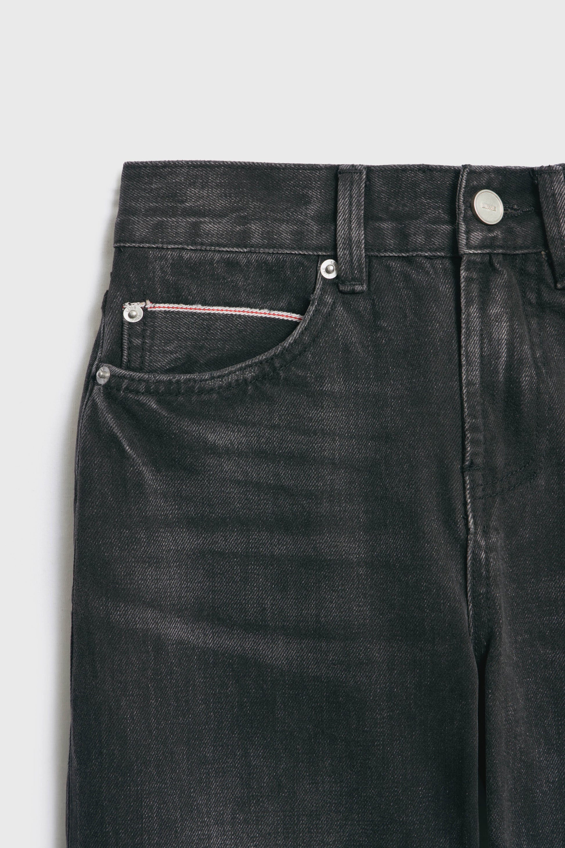 WASHED BLACK