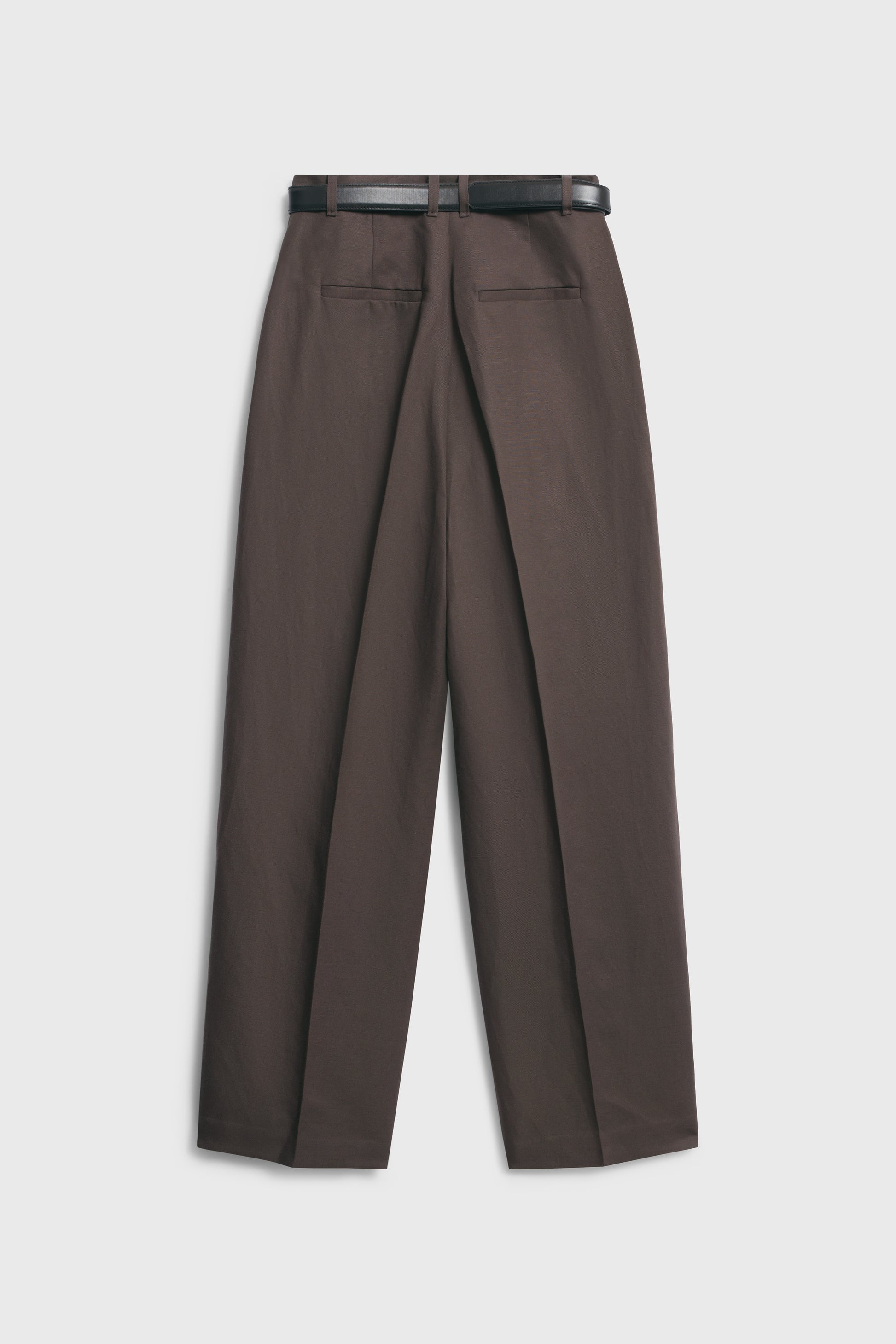 DARK BROWN