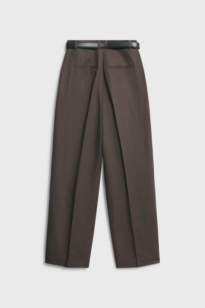 DARK BROWN