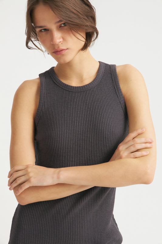 DARK GREY