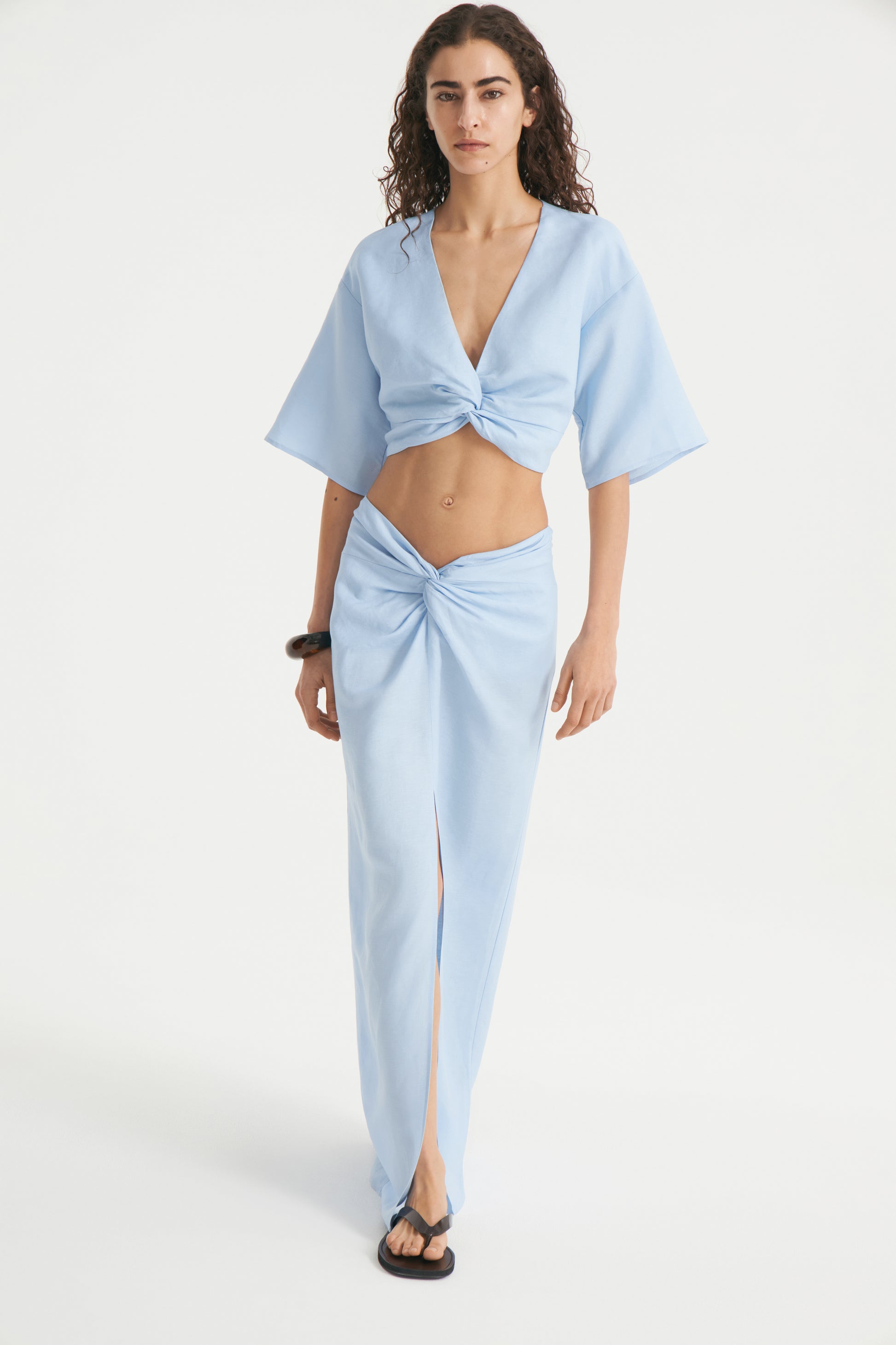 LIGHT BLUE