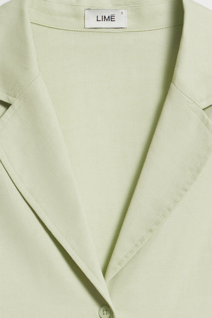 LIGHT GREEN