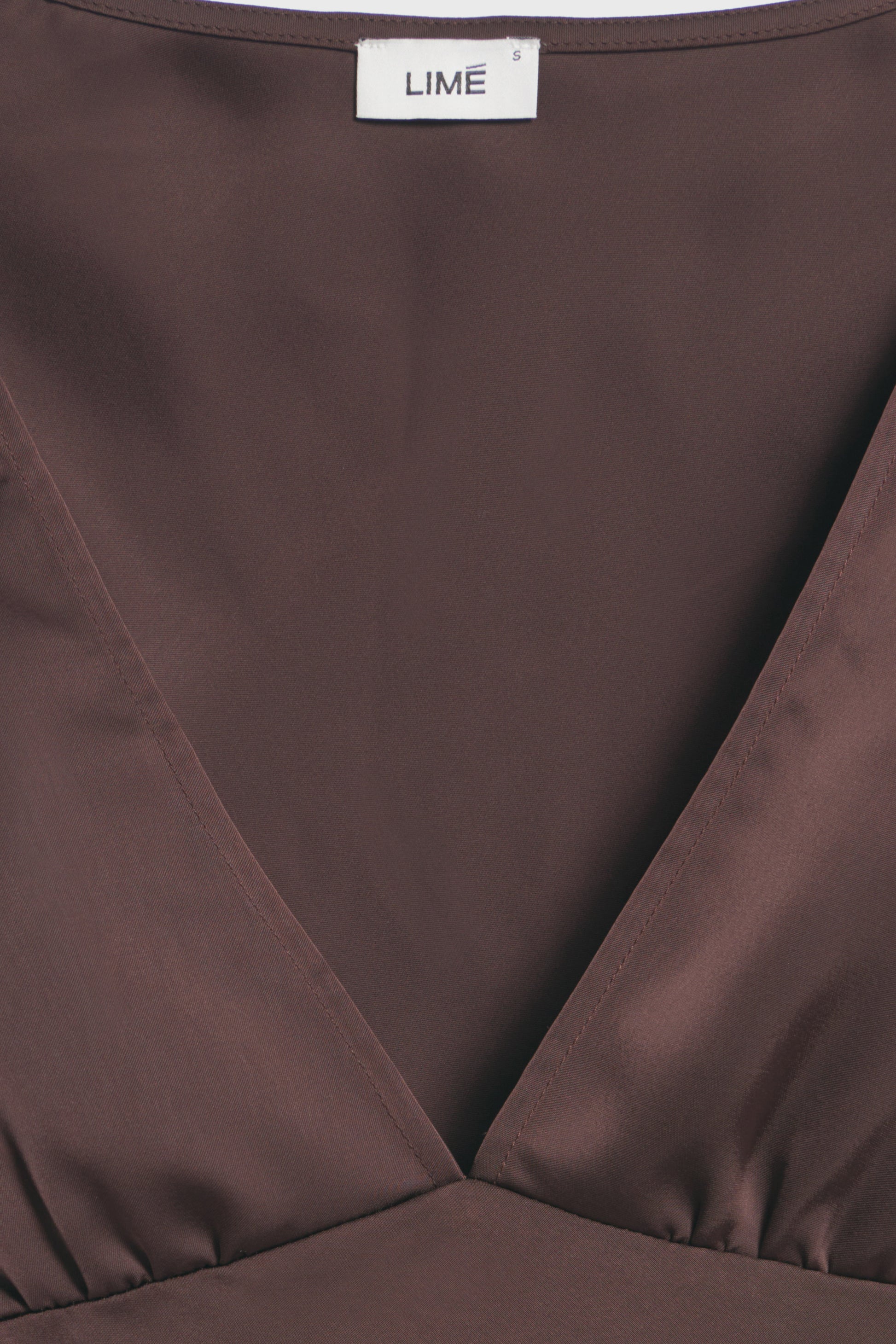 DARK BROWN