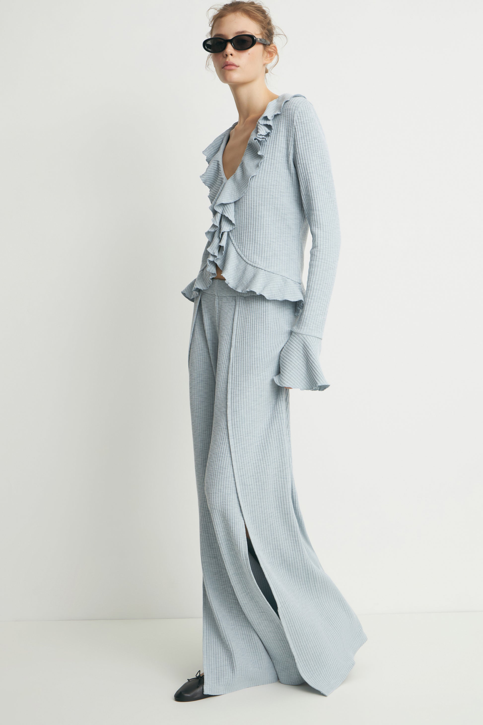 LIGHT BLUE
