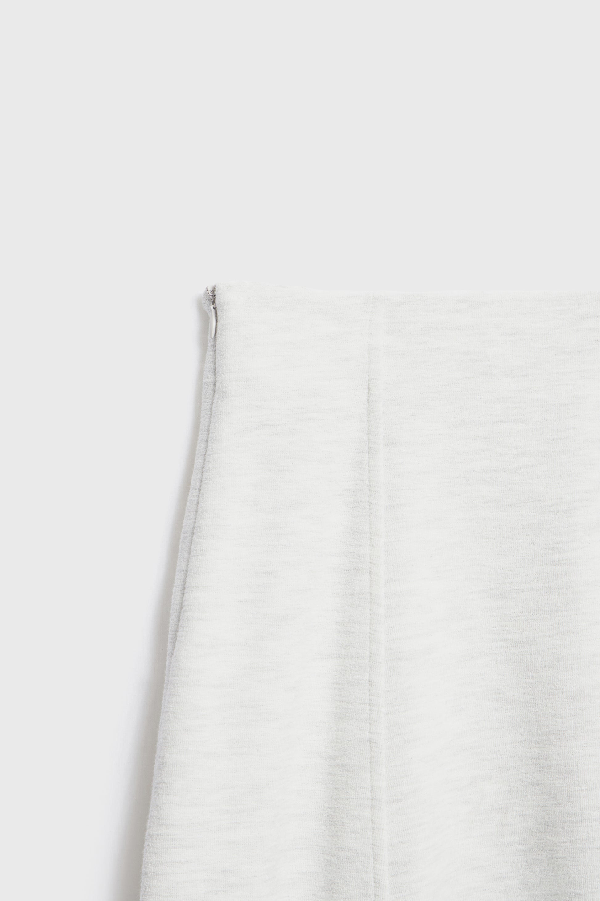 LIGHT GREY MELANGE