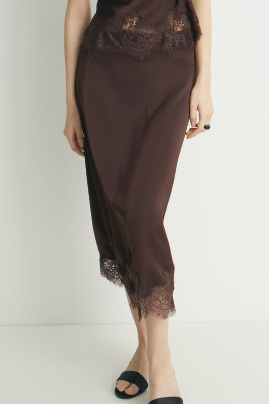 DARK BROWN